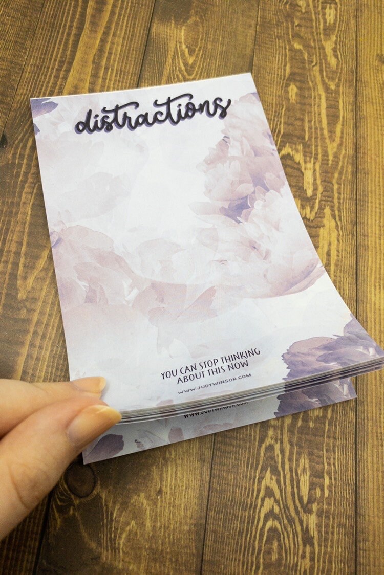 Distractions Floral Notepad Memo Pad To Do List